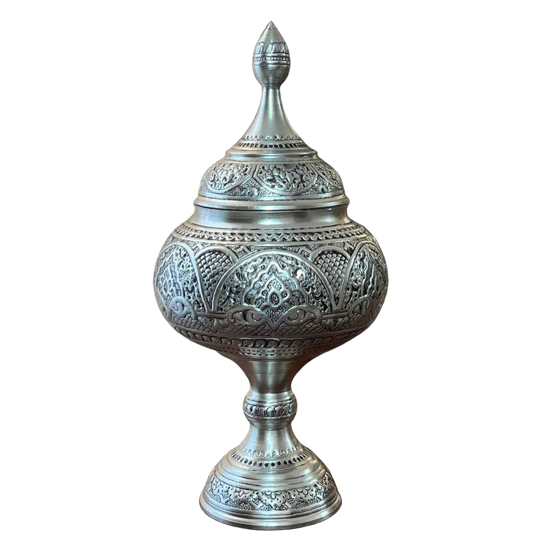 Floral Labyrinth Design Engraved Candy Bowl